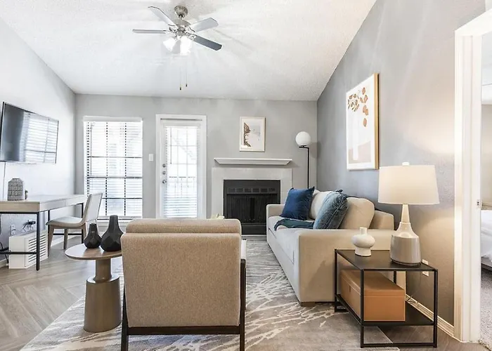 Landing Modern With Amazing Amenities *