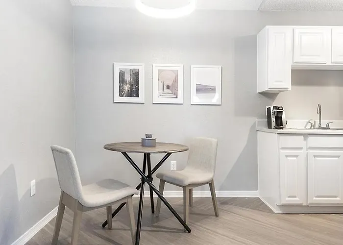 Apartment Landing Modern With Amazing Amenities Fort Worth